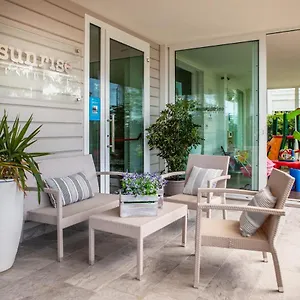 https://residence-sunrise-cesenatico.emilia-romagnahotels.net